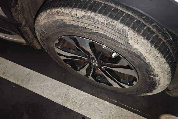 Used Honda CR-V 2019 240TURBO CVT 2WD Comfort Version China VI Emission Standard Right Front Wheel Hub