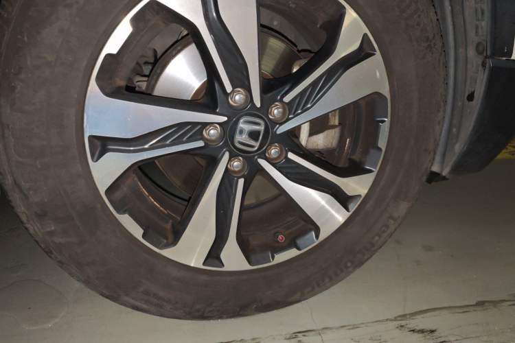 Used Honda CR-V 2019 240TURBO CVT 2WD Comfort Version China VI Emission Standard Right Front Wheel Hub