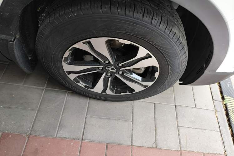 Used Honda CR-V 2019 240TURBO CVT 2WD Comfort Version China VI Emission Standard Right Front Wheel Hub