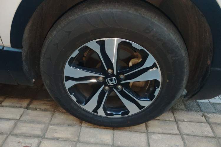 Used Honda CR-V 2019 240TURBO CVT 2WD Comfort Version China VI Emission Standard Right Front Wheel Hub
