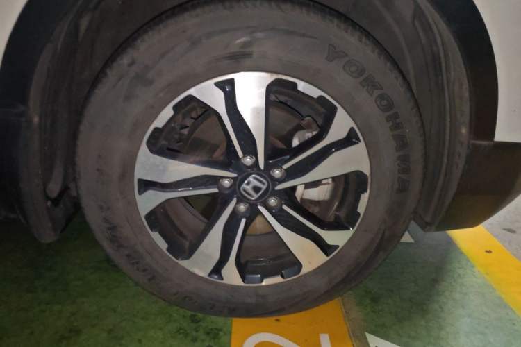 Used Honda CR-V 2019 240TURBO CVT 2WD Fashion Edition China V Right Front Wheel Hub