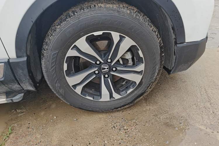 Used Honda CR-V 2019 Brilliant Edition Plus 240TURBO CVT Two-Wheel Drive Fashion Version China VI Emission Standard Right Front Wheel Hub