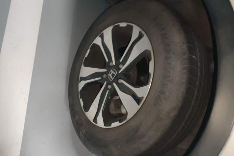 Used Honda CR-V 2019 240TURBO CVT 2WD Fashion Edition China V Right Front Wheel Hub