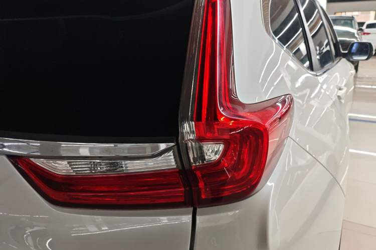 Used Honda CR-V 2019 240TURBO CVT 2WD Fashion Edition China VI Right Rear Taillight