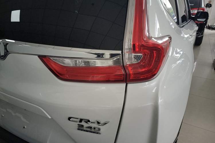 Used Honda CR-V 2019 240TURBO CVT 2WD Fashion Edition China V Right Rear Taillight