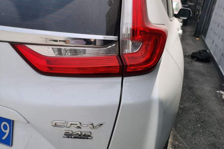 Used Honda CR-V 2019 Brilliant Edition 240TURBO CVT 2WD Comfort Version China VI Emission Standard Right Rear Taillight