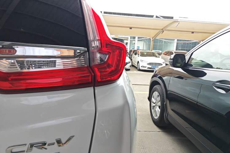 Used Honda CR-V 2019 240TURBO CVT 2WD Fashion Edition China V Right Rear Taillight