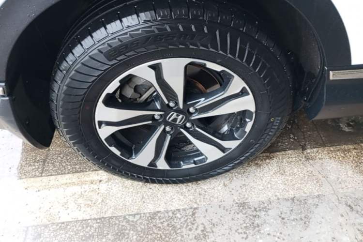 Used Honda CR-V 2019 Brilliant Edition 240TURBO CVT 2WD Comfort Version China VI Emission Standard Right Rear Wheel Hub
