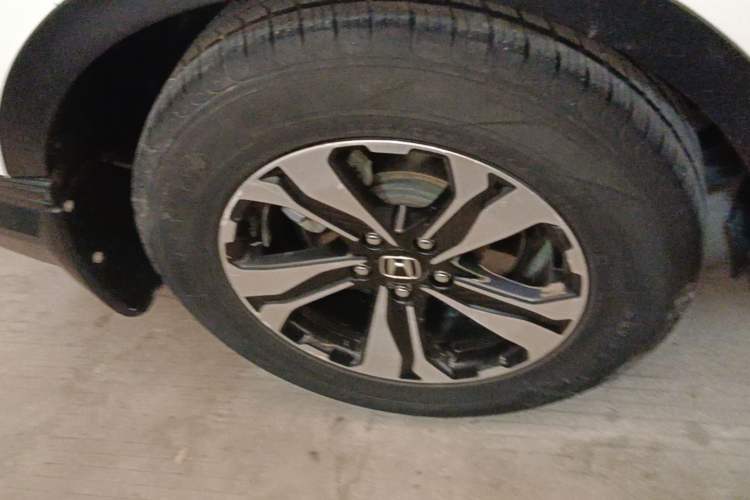 Used Honda CR-V 2019 240TURBO CVT 2WD Comfort Version China VI Emission Standard Right Rear Wheel Hub