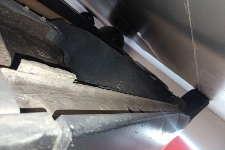 Used Honda CR-V 2019 240TURBO CVT 2WD Comfort Version China VI Emission Standard Right Side Sill