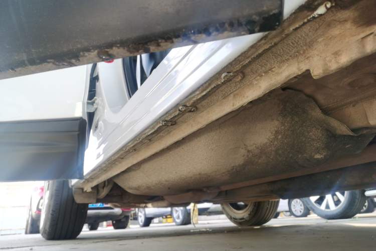 Used Honda CR-V 2019 240TURBO CVT 2WD Comfort Version China VI Emission Standard Right Side Sill