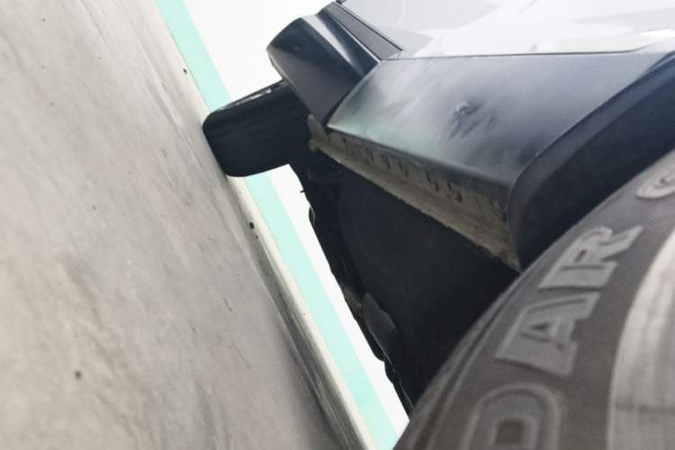 Used Honda CR-V 2019 240TURBO CVT 2WD Comfort Version China VI Emission Standard Right Side Sill