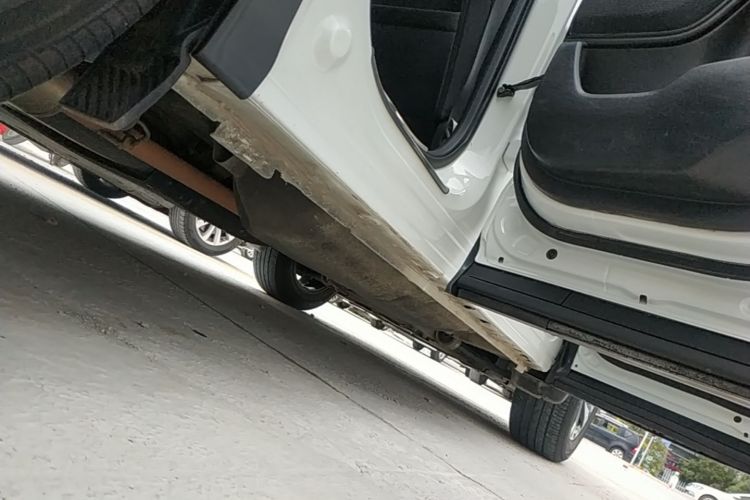 Used Honda CR-V 2019 240TURBO CVT 2WD Fashion Edition China VI Right Side Sill