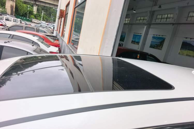 Used Honda CR-V 2019 240TURBO CVT 2WD Fashion Edition China V Roof