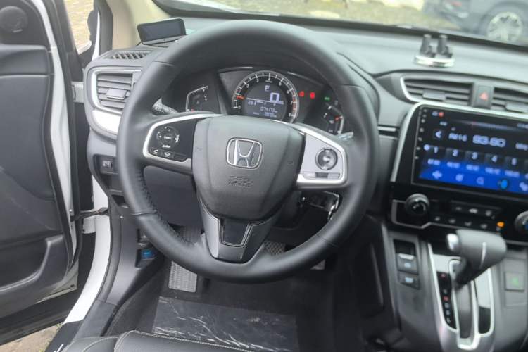 Used Honda CR-V 2019 Brilliant Edition 240TURBO CVT 2WD Comfort Version China VI Emission Standard Steering Wheel