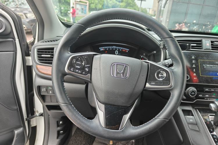 Used Honda CR-V 2019 240TURBO CVT 2WD Fashion Edition China V Steering Wheel