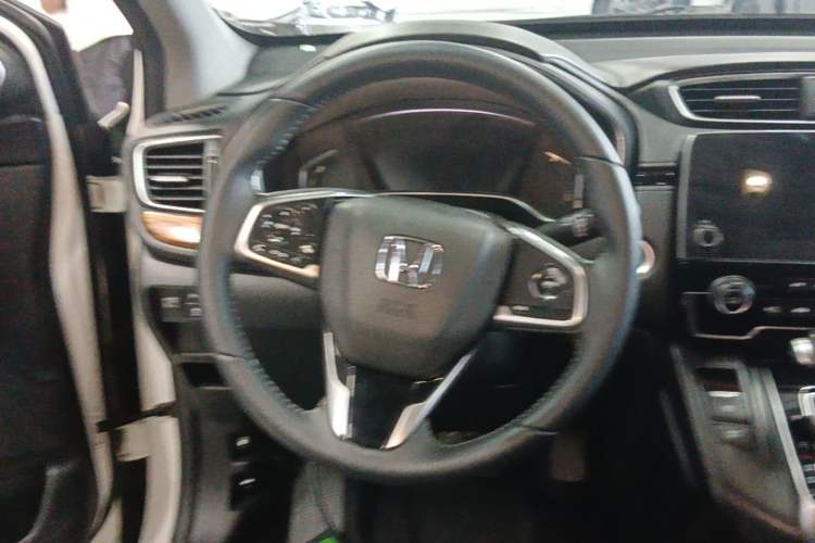 Used Honda CR-V 2019 240TURBO CVT 2WD Fashion Edition China V Steering Wheel