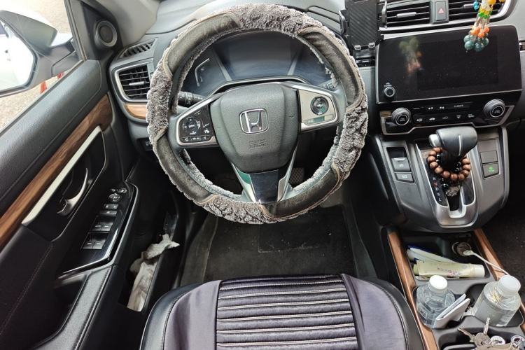 Used Honda CR-V 2019 240TURBO CVT 2WD Fashion Edition China V Steering Wheel