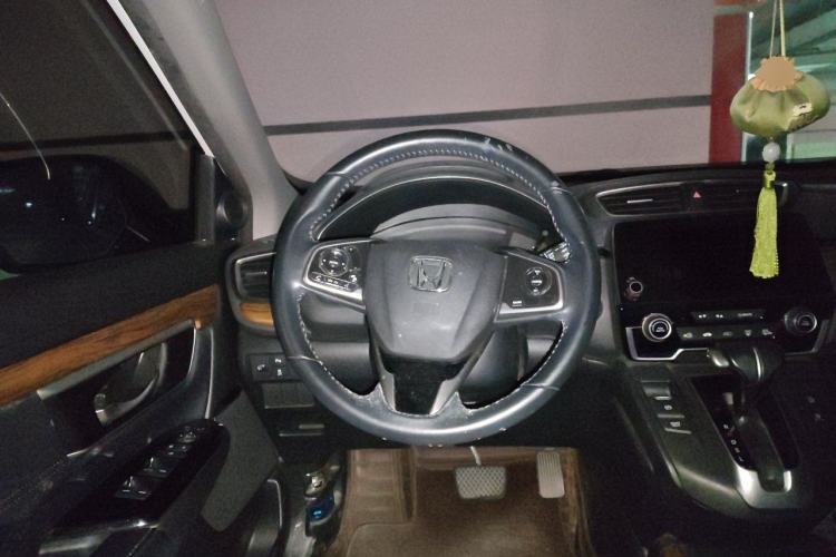 Used Honda CR-V 2019 240TURBO CVT 2WD Fashion Edition China V Steering Wheel