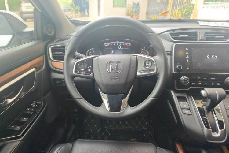 Used Honda CR-V 2019 Brilliant Edition Plus 240TURBO CVT Two-Wheel Drive Fashion Version China VI Emission Standard Steering Wheel