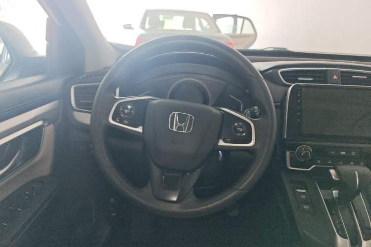 Used Honda CR-V 2019 240TURBO CVT 2WD Comfort Version China VI Emission Standard Steering Wheel