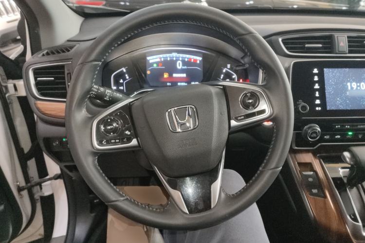 Used Honda CR-V 2019 240TURBO CVT 2WD Fashion Edition China V Steering Wheel