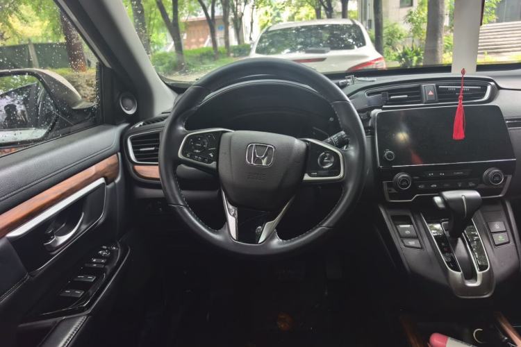 Used Honda CR-V 2019 240TURBO CVT 2WD Fashion Edition China V Steering Wheel