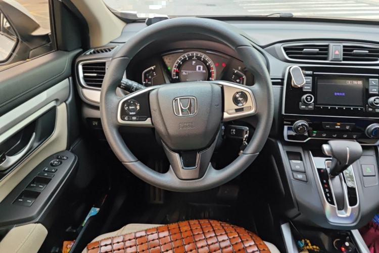 Used Honda CR-V 2019 Brilliant Edition 240TURBO CVT 2WD Comfort Version China VI Emission Standard Steering Wheel