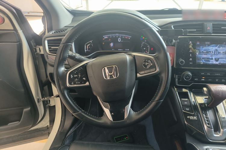 Used Honda CR-V 2019 240TURBO CVT 2WD Fashion Edition China V Steering Wheel