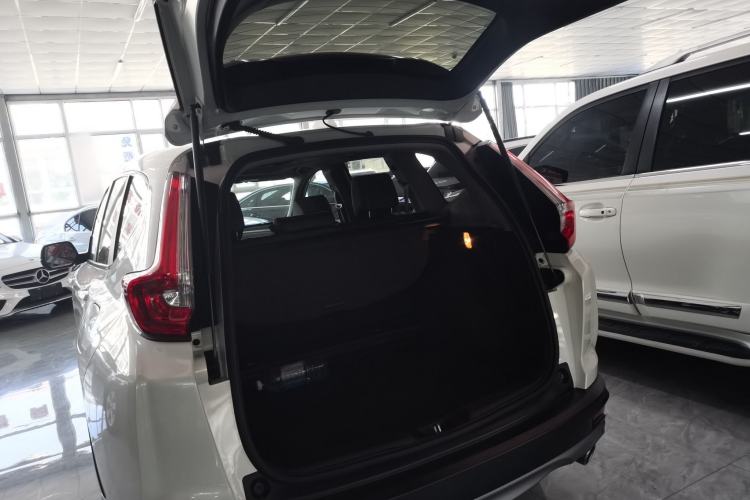 Used Honda CR-V 2019 240TURBO CVT 2WD Fashion Edition China VI Trunk