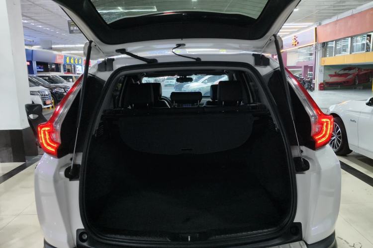 Used Honda CR-V 2019 240TURBO CVT 2WD Fashion Edition China V Trunk