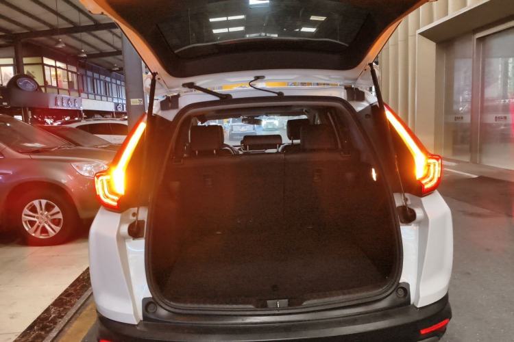 Used Honda CR-V 2019 240TURBO CVT 2WD Fashion Edition China V Trunk