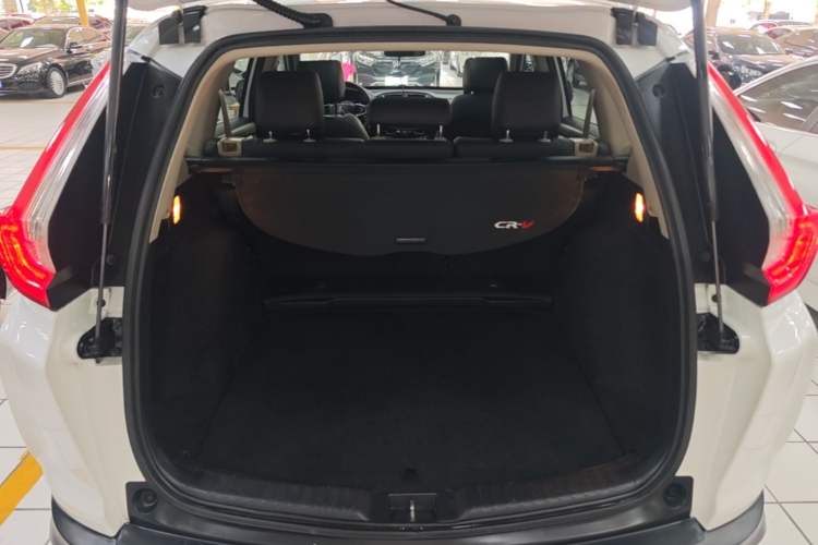 Used Honda CR-V 2019 240TURBO CVT 2WD Comfort Version China VI Emission Standard Trunk