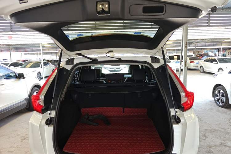 Used Honda CR-V 2019 240TURBO CVT 2WD Fashion Edition China VI Trunk