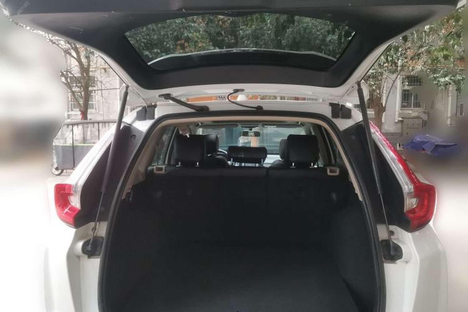 Used Honda CR-V 2019 240TURBO CVT 2WD Comfort Version China VI Emission Standard Trunk