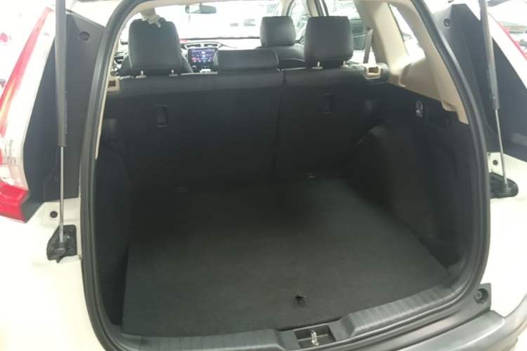 Used Honda CR-V 2019 240TURBO CVT 2WD Comfort Version China VI Emission Standard Trunk