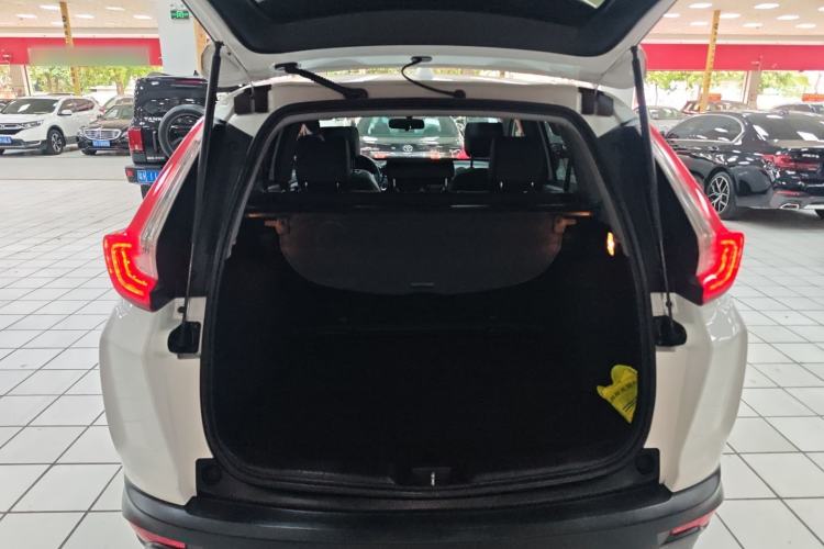 Used Honda CR-V 2019 240TURBO CVT 2WD Fashion Edition China VI Trunk
