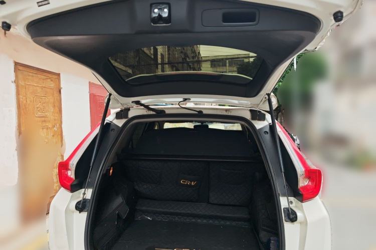 Used Honda CR-V 2019 240TURBO CVT 2WD Fashion Edition China V Trunk