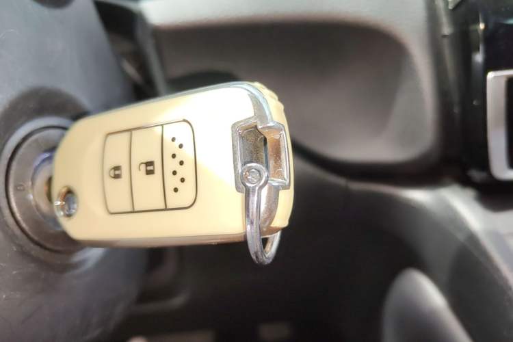 Used Honda CR-V 2019 240TURBO CVT 2WD Comfort Version China VI Emission Standard Vehicle Key