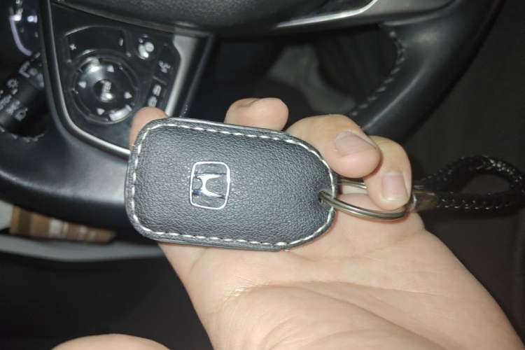 Used Honda CR-V 2019 240TURBO CVT 2WD Fashion Edition China VI Vehicle Key