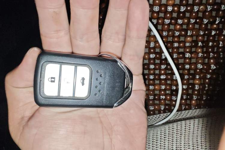 Used Honda CR-V 2019 240TURBO CVT 2WD Comfort Version China V Vehicle Key