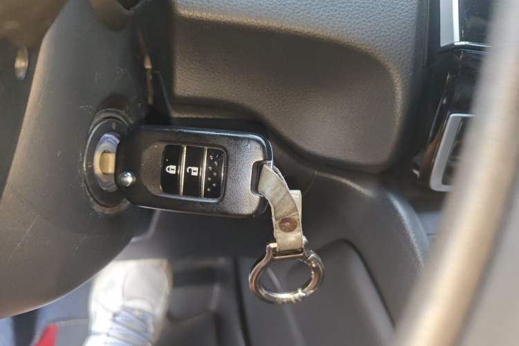Used Honda CR-V 2019 240TURBO CVT 2WD Comfort Version China VI Emission Standard Vehicle Key