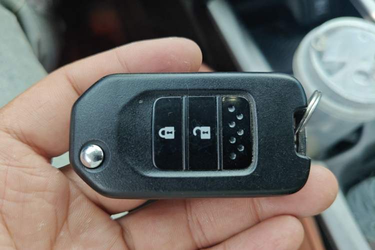 Used Honda CR-V 2019 240TURBO CVT 2WD Comfort Version China V Vehicle Key