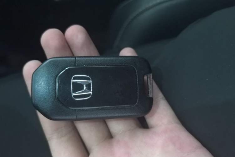 Used Honda CR-V 2019 240TURBO CVT 2WD Comfort Version China VI Emission Standard Vehicle Key