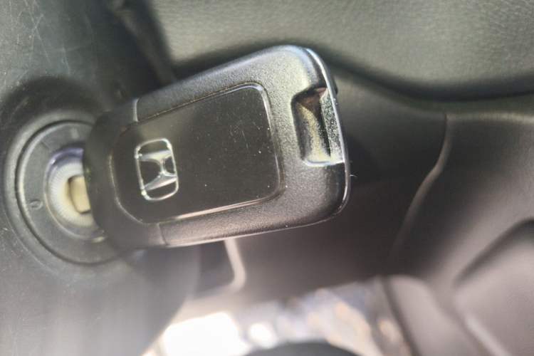 Used Honda CR-V 2019 240TURBO CVT 2WD Comfort Version China V Vehicle Key
