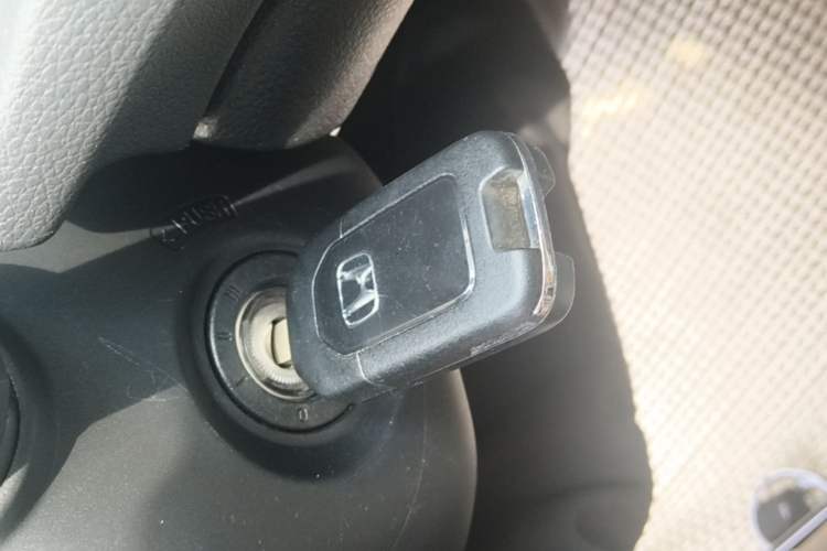 Used Honda CR-V 2019 Brilliant Edition 240TURBO CVT 2WD Comfort Version China VI Emission Standard Vehicle Key