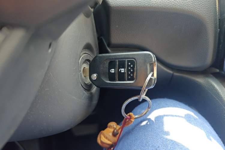 Used Honda CR-V 2019 240TURBO CVT 2WD Comfort Version China VI Emission Standard Vehicle Key