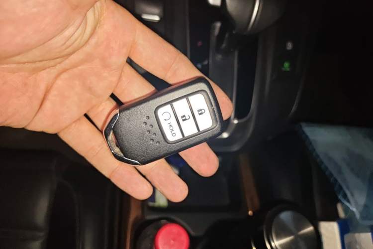 Used Honda CR-V 2019 240TURBO CVT 2WD Fashion Edition China VI Vehicle Key