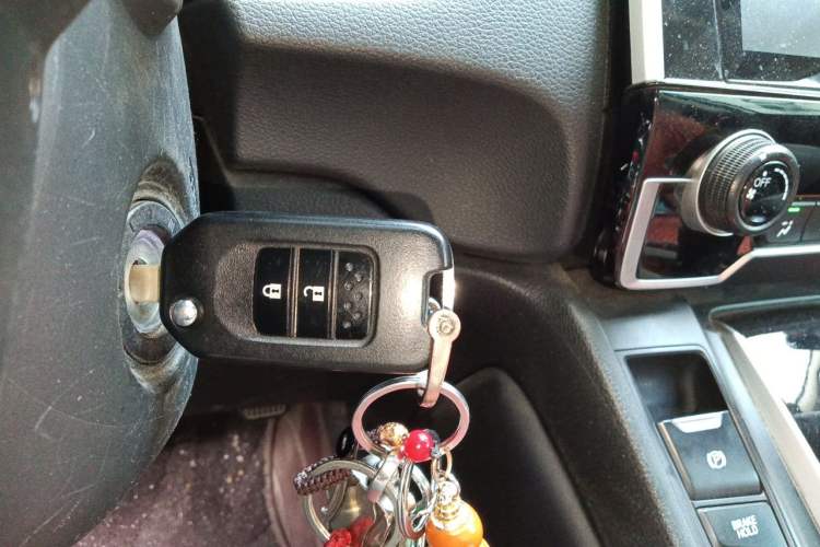 Used Honda CR-V 2019 240TURBO CVT 2WD Comfort Version China VI Emission Standard Vehicle Key