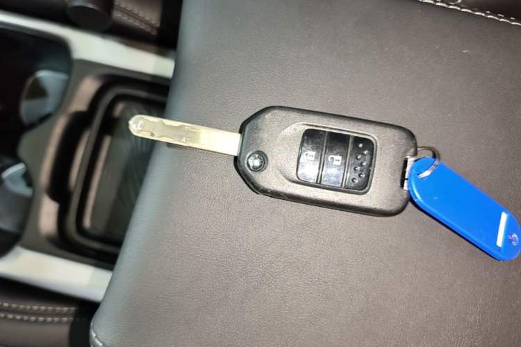 Used Honda CR-V 2019 240TURBO CVT 2WD Comfort Version China VI Emission Standard Vehicle Key